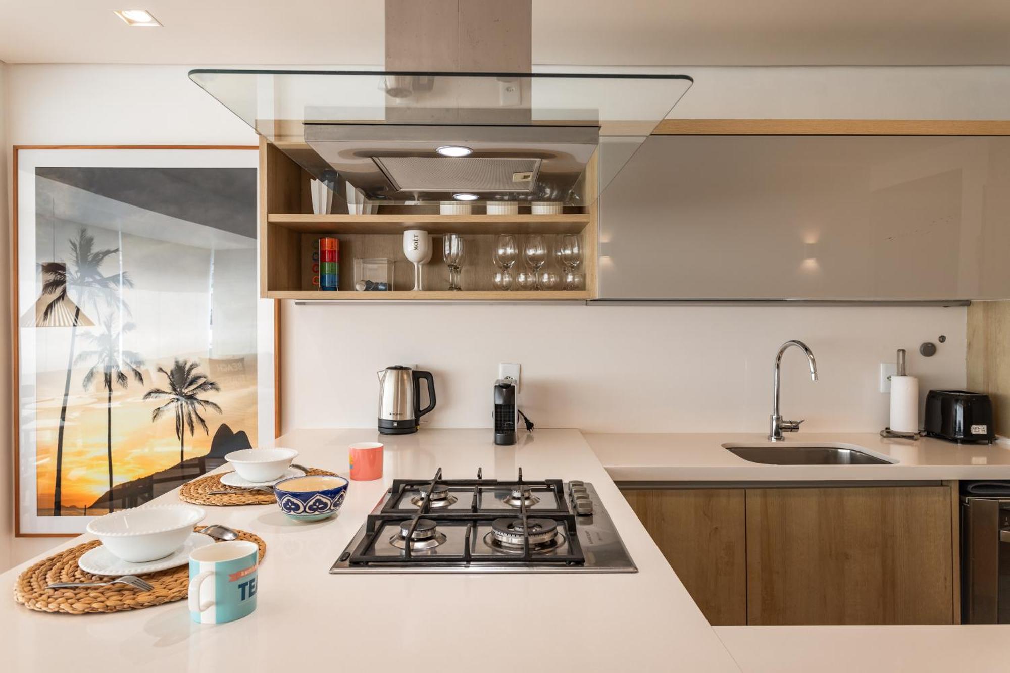 Unhotel - Stylish 2-bedroom In Prime Ipanema Apartment *